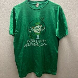 Savvy Green Short Sleeve Tee with Unique Graphic